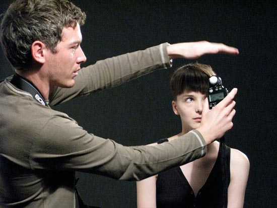 Cours de prise de vue dans le studio de Philippe Vermès